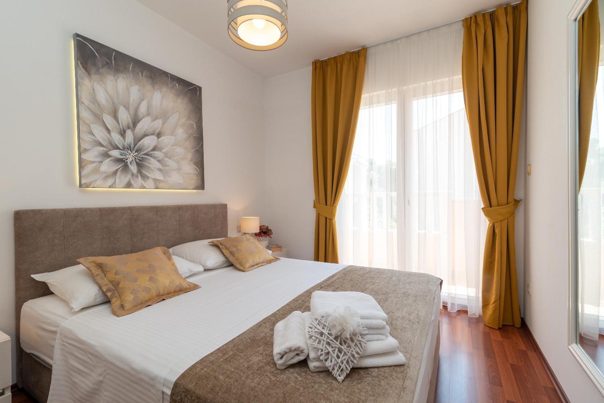 Villa Tonina Трогир Екстериор снимка